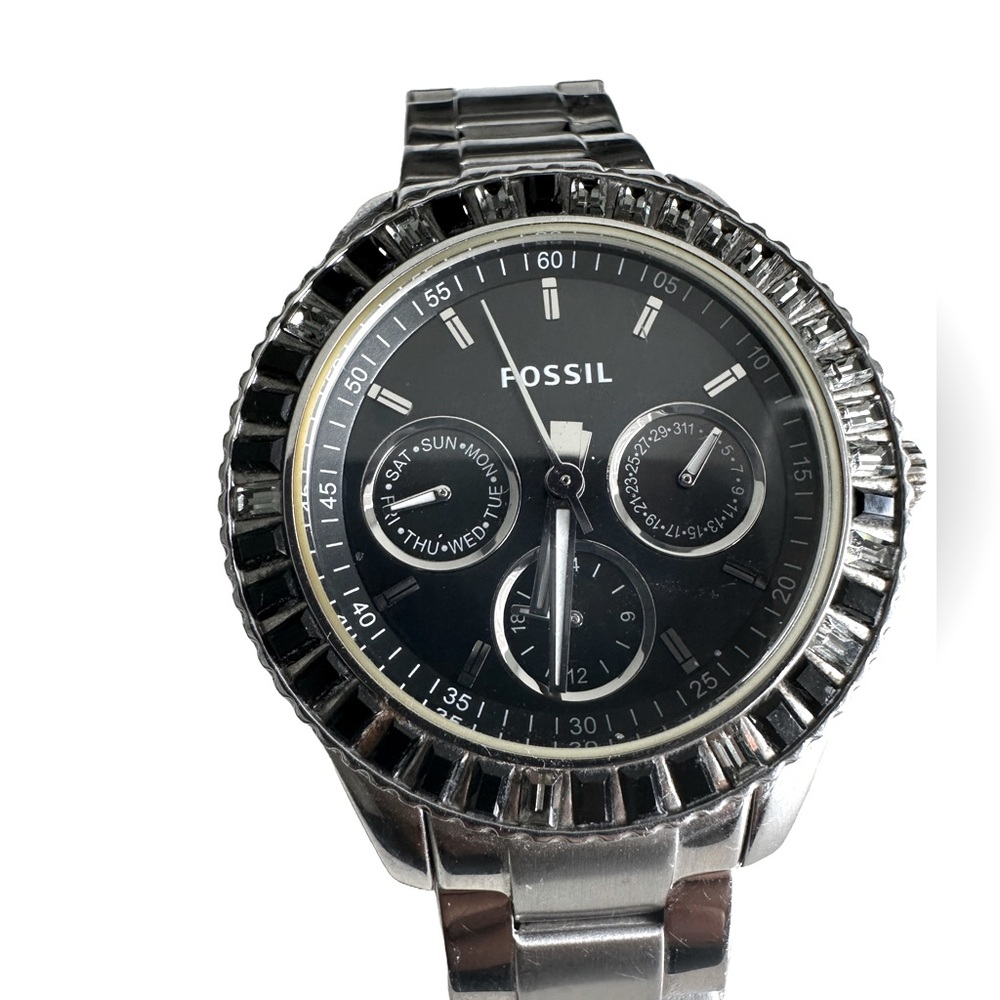 Black Women’s Fossil watch with Brand new battery .